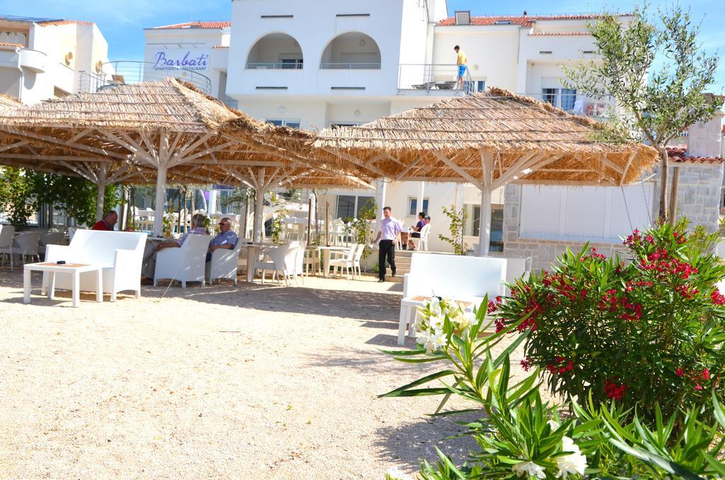 Apartments Barbati Novalja Exterior photo