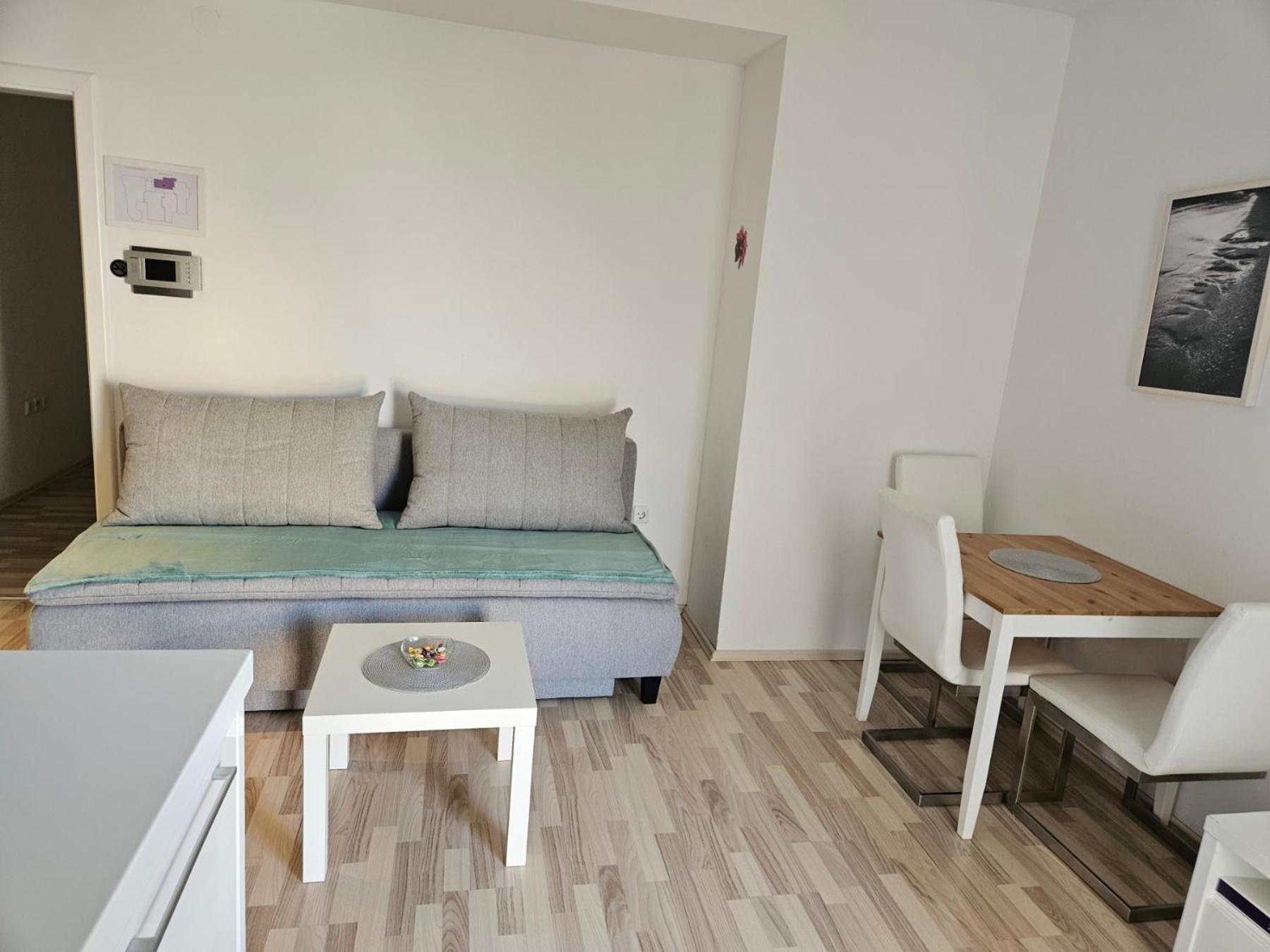 Apartments Barbati Novalja Exterior photo