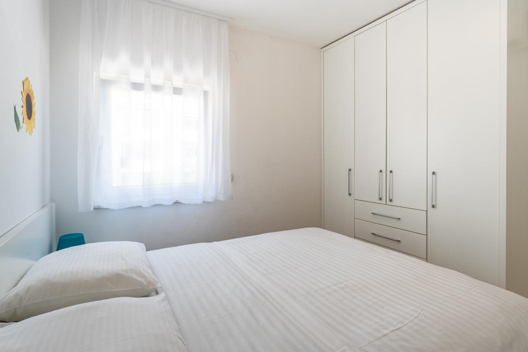 Apartments Barbati Novalja Exterior photo